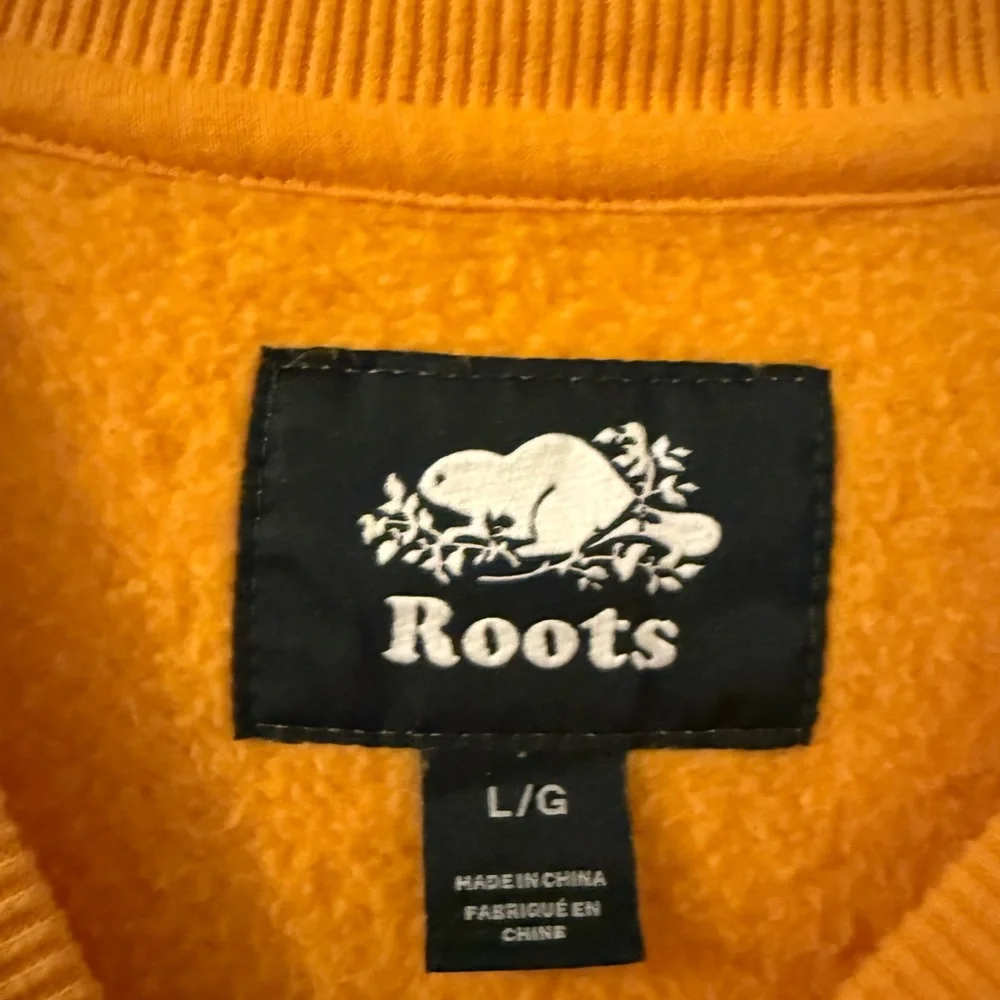 ROOTS Yellow Sweater - Picture 3 of 4